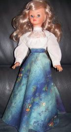 Pull et pantalon de la tenue randonnée 1980 vestiaire cathy cathie de bella