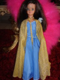 Tenue Édimbourg Pour Poupée Cathie De Bella – Occasion